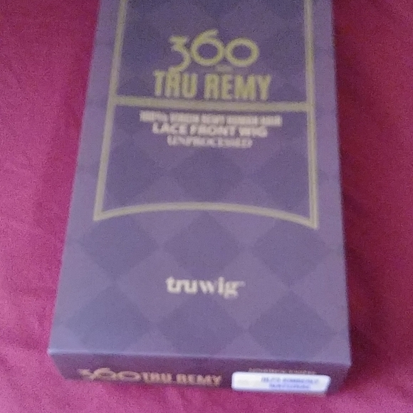 100% Virgin Remy Human Hair - Picture 3 of 3